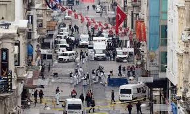 هل اعلنت “الدولة الاسلامية” الحرب على تركيا لتخريب موسمها السياحي؟ ولماذا كان الاسرائيليون معظم ضحايا تفجير شارع الاستقلال؟