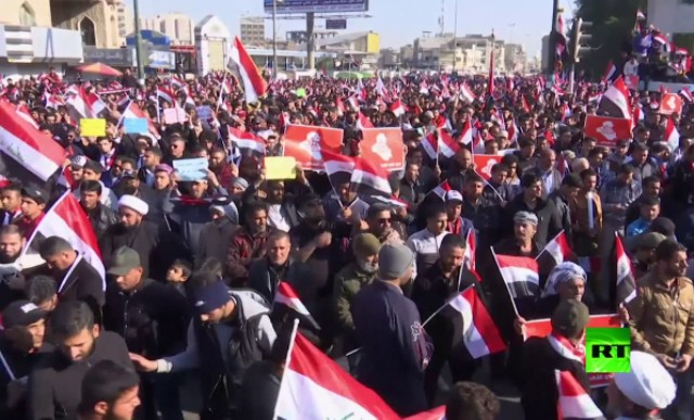 احتجاجات في بغداد وأنباء عن سقوط قتلى وجرحى في مواجهات مع قوات الأمن