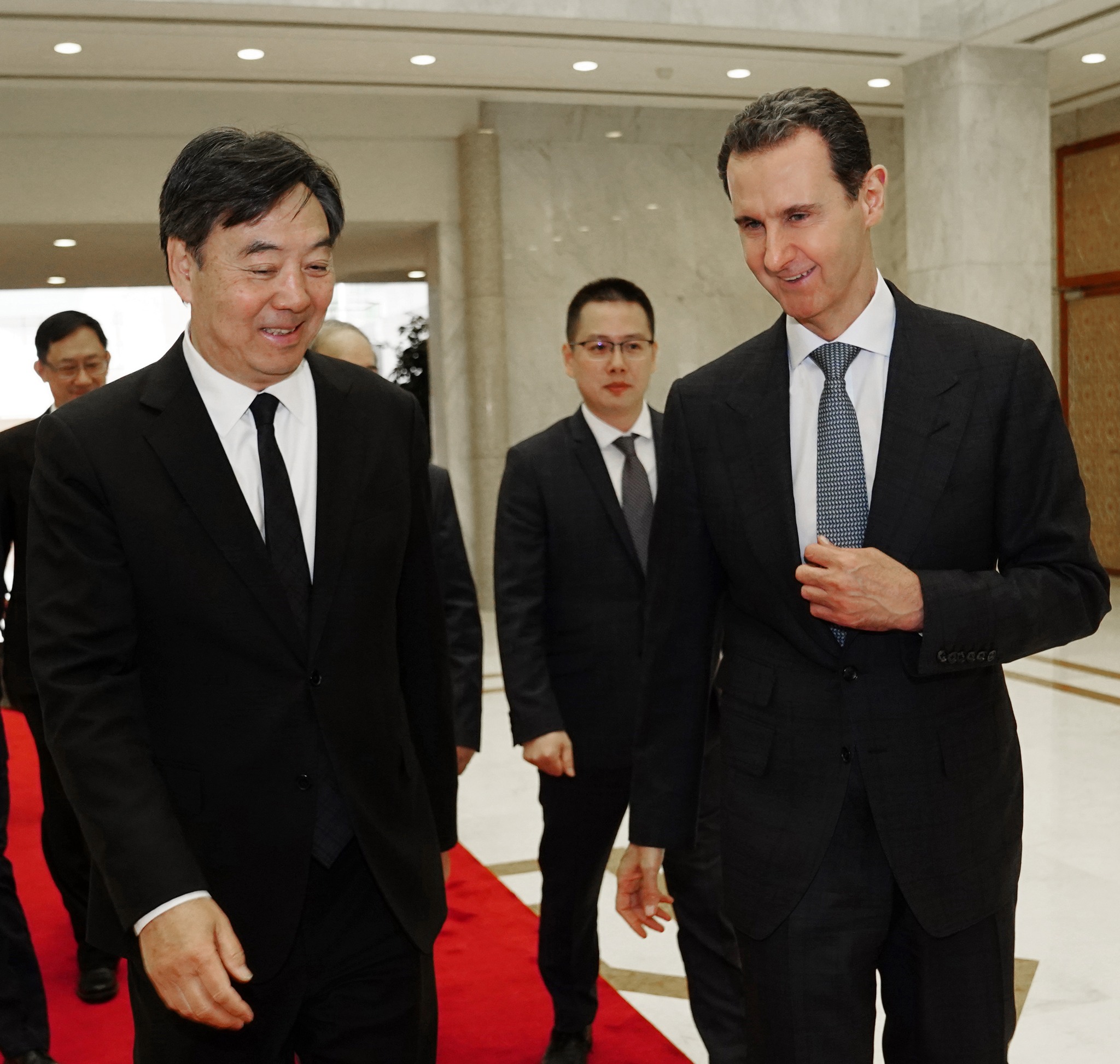 الرئيس الأسد يستقبل المبعوث الصيني الخاص للشرق الأوسط تشاي جون