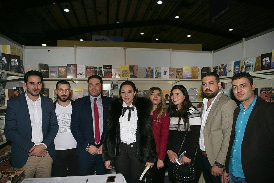 سوزان نجم الدين تشارك النائب أحمد مرعي توقيع كتابه في بيروت