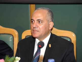 وزير الموارد المائية والري المصري: لا يمكن الاستغناء عن مياه النيل ولا نستطيع وقف بناء سد النهضة