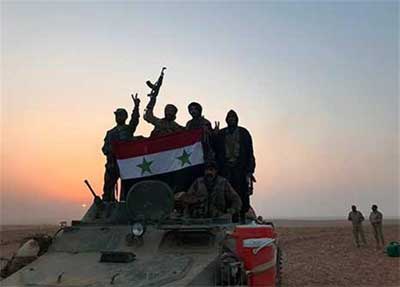 الجيش العربي السوري يواصل تمشيط منطقة حوض الفرات تمهيداً لعودة المهجرين إلى منازلهم ويعثر على كميات من الأسلحة
