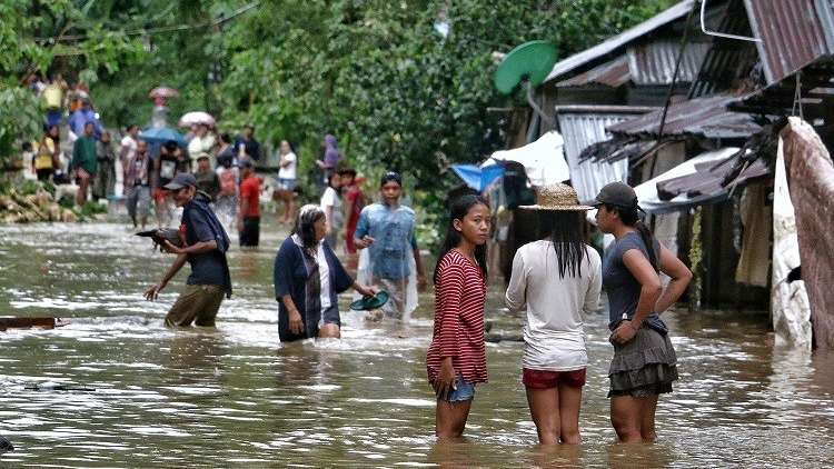 مقتل 3 أشخاص وفقدان 6 آخرين جراء عاصفة ضربت الفلبين