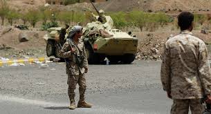 ضابط يمني: قوات هادي سيطرت على مناطق صحراوية في البيضاء