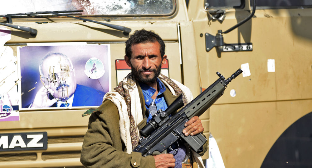 رابطة علماء اليمن تدين غارات التحالف على المدنيين