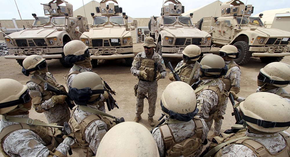 أنصار الله تقتحم مواقع عسكرية سعودية وتقتل عدداً من الجنود