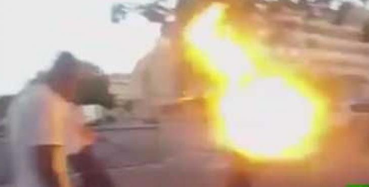 فيديو: الشرطة الفرنسية تشعل جسد مطلوب أمني!