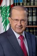 مسؤول لبناني: عون قال لسفراء أجانب إن الحريري "مخطوف"