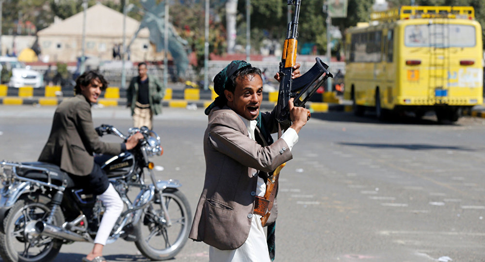 ضابط يمني يوضح حقيقة سيطرة قوات هادي على جبل "المركوزة" الاستراتيجي