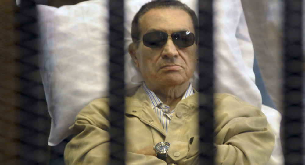 مبارك يرد على الوثائق السرية بشأن فلسطين في سيناء