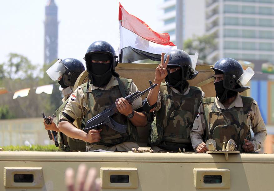 الجيش المصري يواصل إسقاط الأهداف الإرهابية والعناصر الخطرة