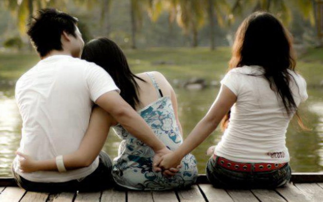 دراسة تكشف فوائد "الخيانة الزوجية"