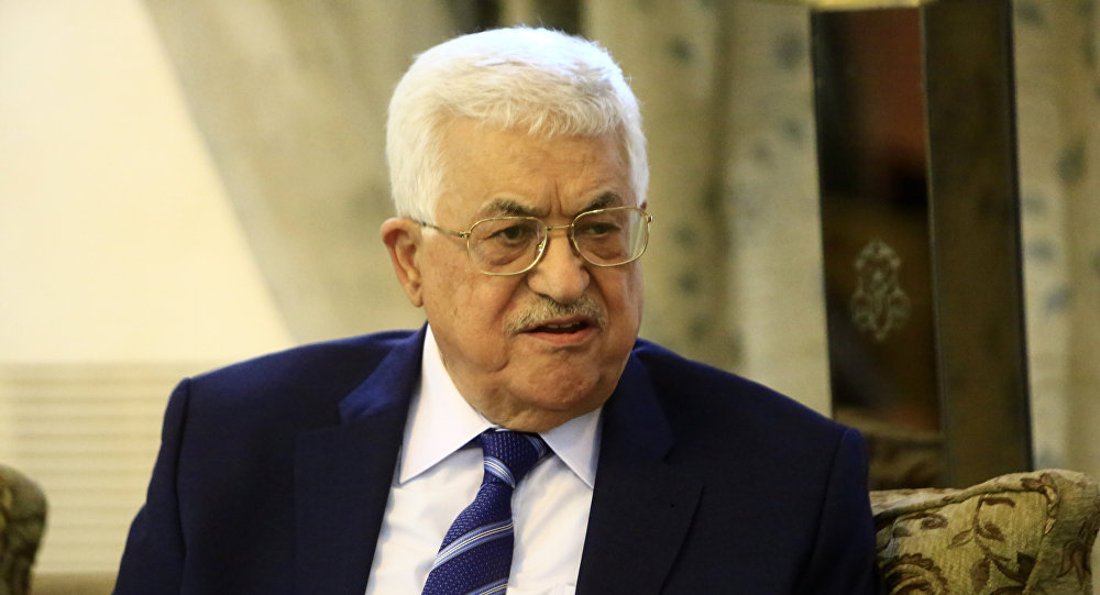 عباس يحذر القيادة الفلسطينية من أي إساءة للدول العربية وقياداتها