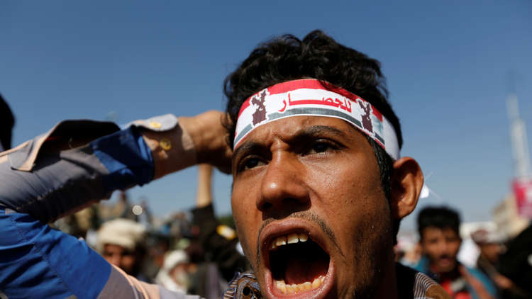 الحوثيون: صالح قاد انقلابا على الدولة والشراكة مثل هادي
