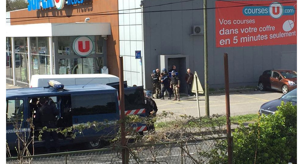 مقتل منفذ العملية وتحرير الرهائن في تريب جنوبي فرنسا