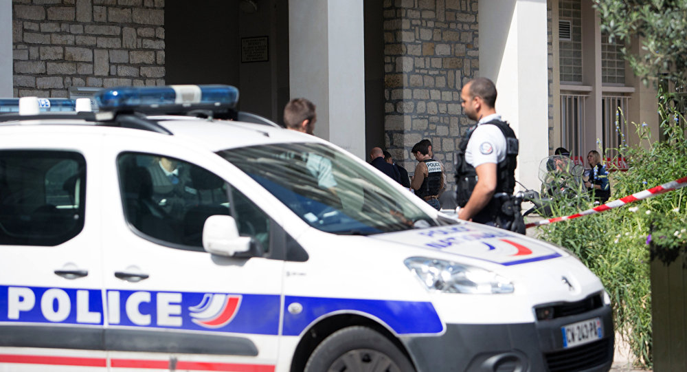 فرنسا: عملية احتجاز الرهائن مستمرة ونيابة الإرهاب تسلمت التحقيقات