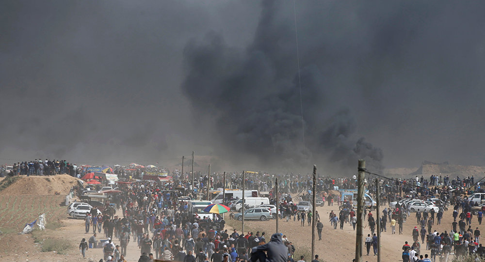 استشهاد فلسطيني برصاص الجيش الإسرائيلي في احتجاجات على حدود غزة