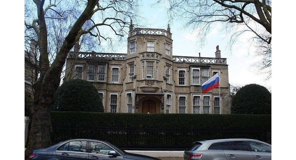 السفارة الروسية في لندن ترسل مذكرة إلى الخارجية البريطانية تطلب فيها لقاء جونسون لمناقشة قضية سالزبوري