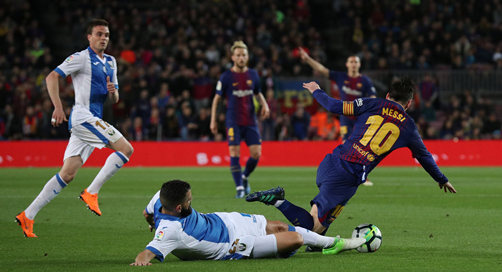 فيديو: أهداف مباراة برشلونة وليغانيس في الدوري الإسباني (هاتريك ميسي)