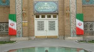 طهران تنفي تعرض سفارتها في صنعاء لأي هجوم(فيديو)