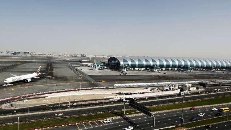 الإمارات تتهم مقاتلات قطرية بتهديد سلامة طائرة مدنية على متنها 86 راكبا