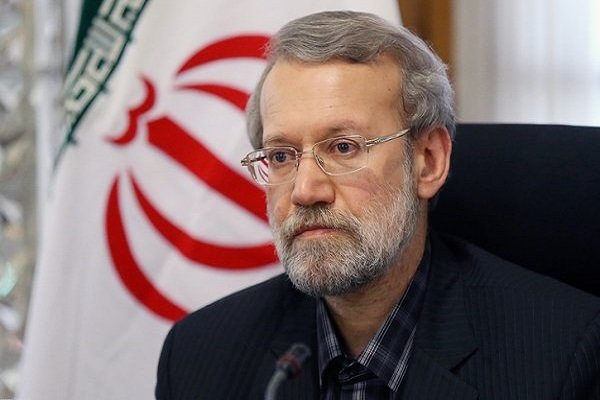لاريجاني: تهديدات ترامب لن تؤثر على نهج الشعب الإيراني