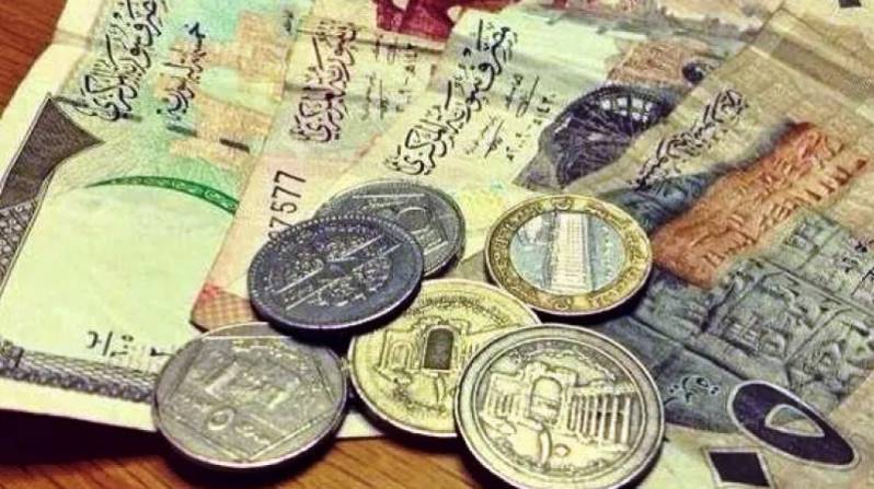 مشروع قانون يسمح بإصدار ورقة نقدية فئة 5 آلاف ليرة