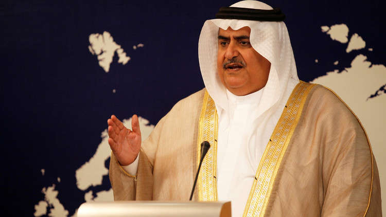 وزير خارجية البحرين: يحق لأي دولة في المنطقة ومنها اسرائيل أن تدافع عن نفسها بتدمير مصادر الخطر