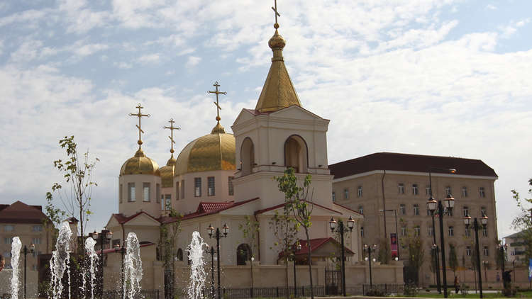 تصفية 4 مسلحين حاولوا احتجاز رهائن في كنيسة بغروزني ومقتل شرطيين خلال العملية