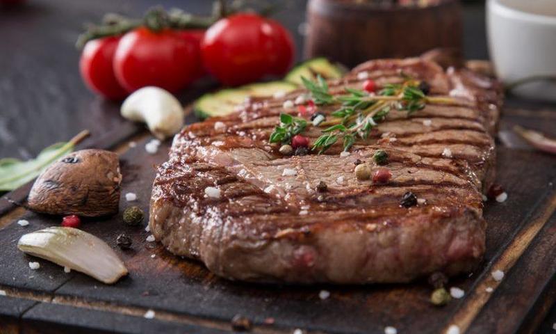 حذار تناول اكثر من 500 غ من اللحوم في الأسبوع !
