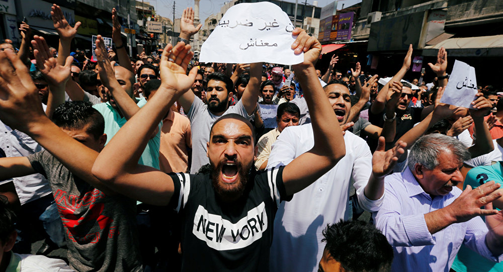 تجدد الاحتجاجات في الأردن رغم التغيير الحكومي