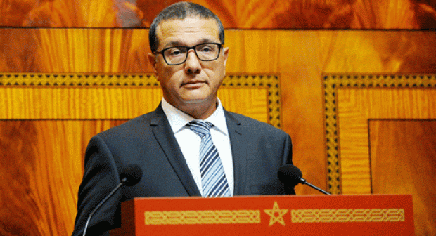 وزير مغربي يعتذر للشعب بعد أن وصفهم بـ"المداويخ"