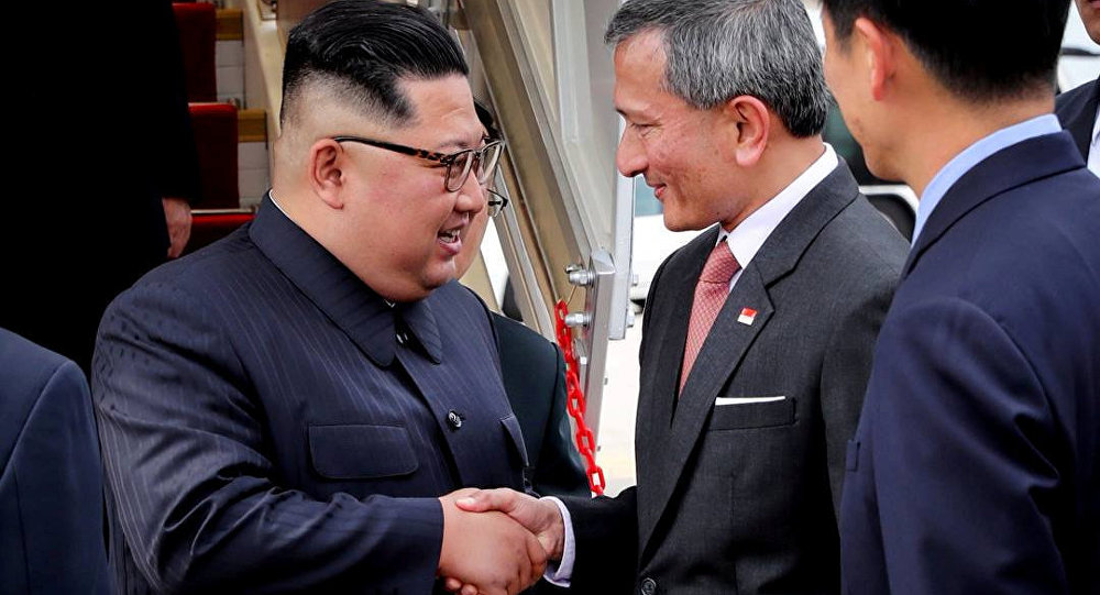 وزير خارجية سنغافورة يلتقي زعيم كوريا الشمالية عقب وصوله إلى سنغافورة