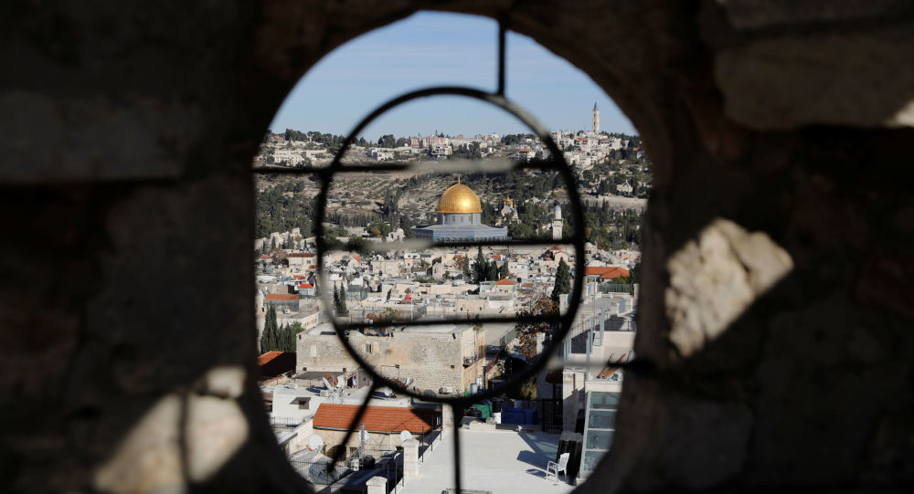 الجزائر تصف قرار ترامب تجاه القدس بالانتهاك الصارخ