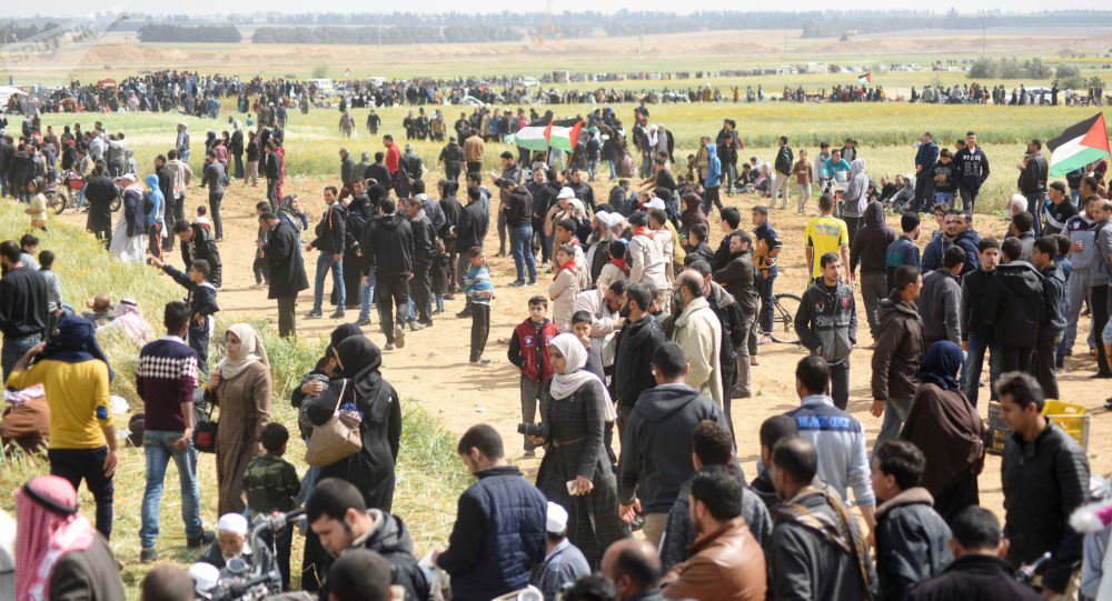 انطلاق تظاهرات من غزة صوب السياج الحدودي الفاصل مع إسرائيل في جمعة "الوفاء للجرحى"