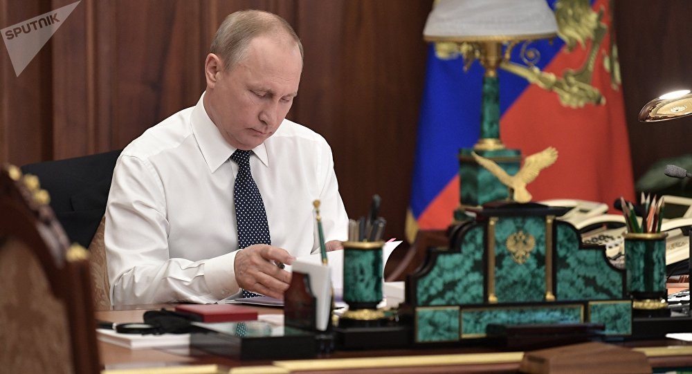 بوتين يوافق على الخطة الوطنية لمكافحة الفساد