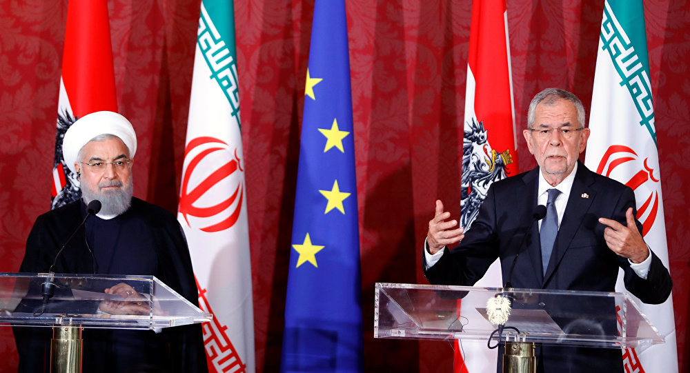رئيس النمسا: العقوبات الثانوية الأمريكية المفروضة على إيران انتهاك لحقوق الإنسان