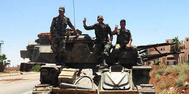 الجيش يحرر كتيبة الدفاع الجوي غرب درعا وبلدة أم المياذن بعد القضاء على آخر تجمعات الإرهابيين فيها