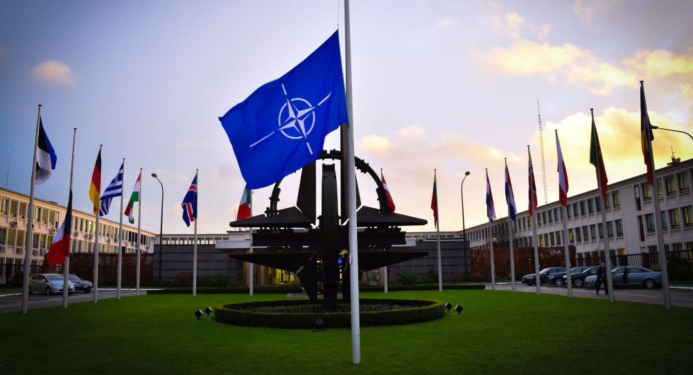 قائد الناتو في أوروبا يحذر من خسارة الحلف لتفوقه العسكري أمام روسيا