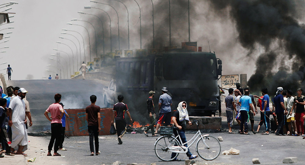 سقوط جرحى برصاص مسلحين في مظاهرات العراق