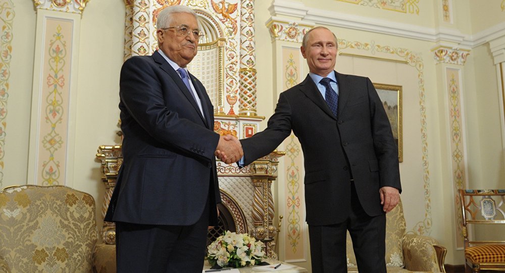 بوتين لنظيره الفلسطيني: الوضع الإقليمي معقد وسأقوم باتصالات مع زعماء دول الشرق الأوسط