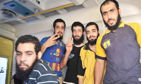 تحرير 5 مختطفين بموجب الاتفاق الذي تم التوصل إليه في منطقة درعا البلد