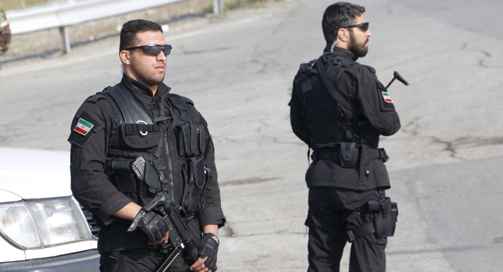 قوات الأمن الإيرانية تعتقل أربعة يشتبه أنهم من تنظيم "داعش"
