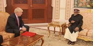 سلطان عمان يبحث مع جونسون مستجدات الأحداث والتطورات الجارية على الساحتين الإقليمية والدولية
