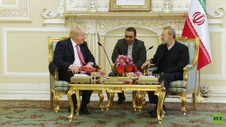 لاريجاني ينتقد عدم تعاون بريطانيا مع إيران بعد الاتفاق النووي