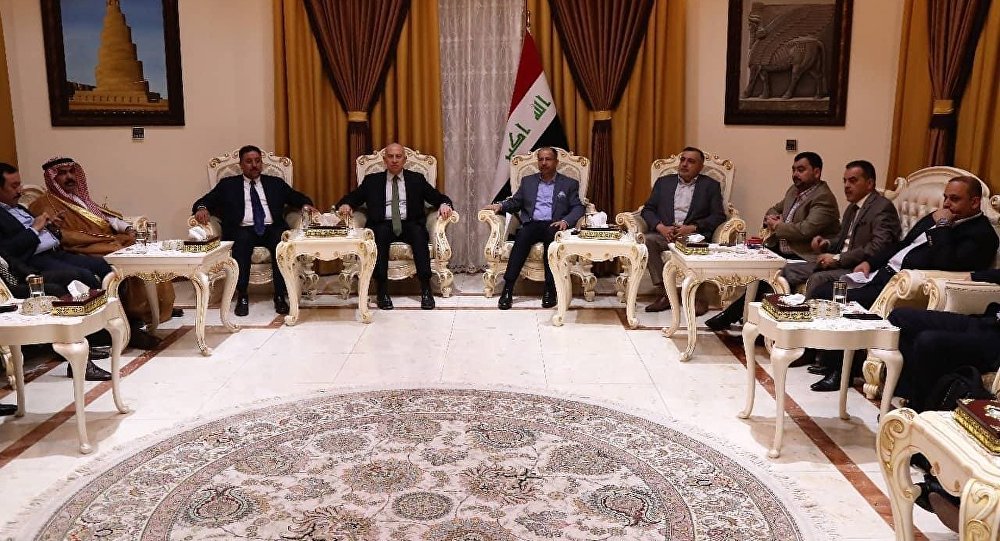 العراق يقيل خمسة من مسؤولي الانتخابات بسبب اتهامات بالفساد