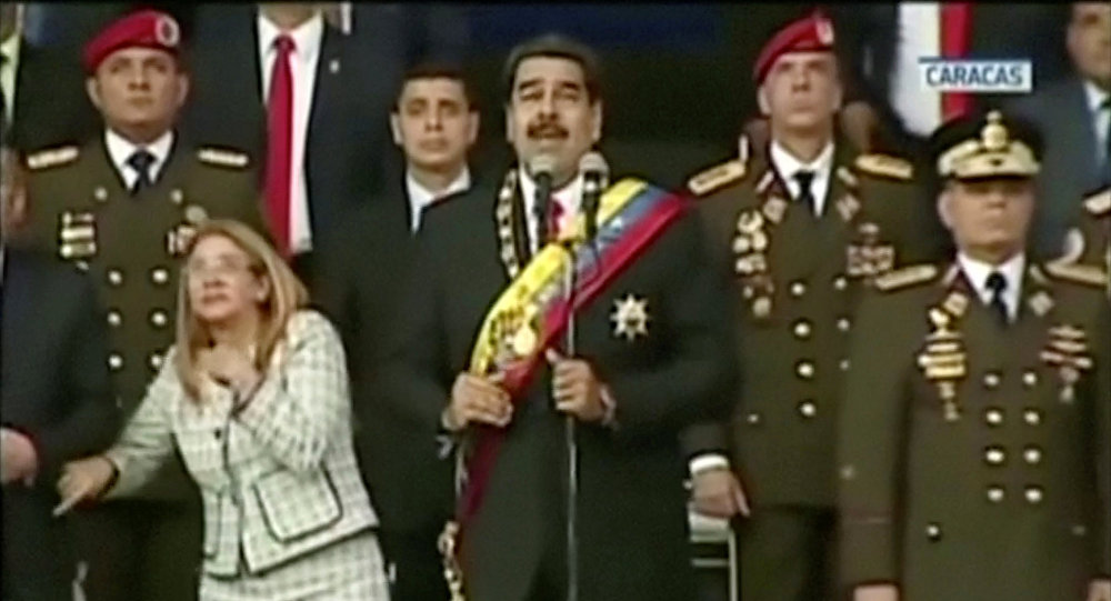 رئيس فنزويلا يتهم كولومبيا بمحاولة اغتياله