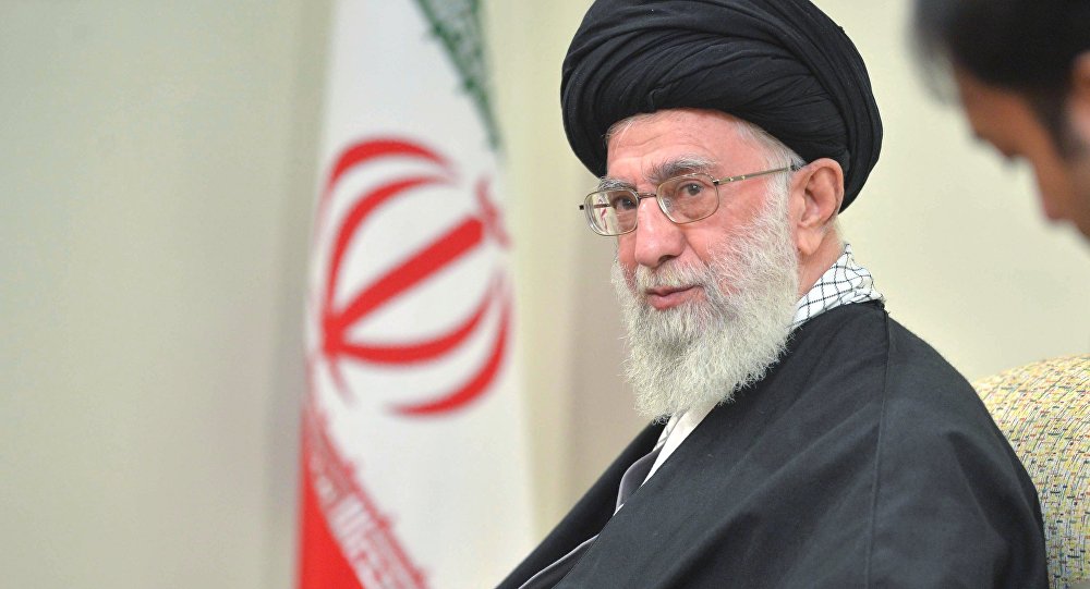 خامنئي عن العقوبات الأمريكية: إيران لا تخشى شيئا