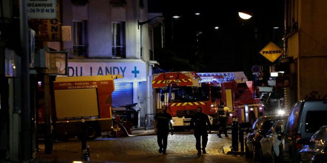 إصابة أطفال ورجال شرطة بحريق قرب باريس