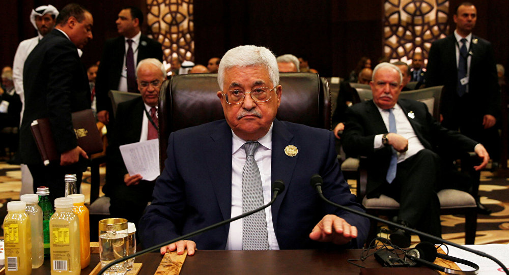 دحلان يطالب عباس بإعلان 3 إجراءات فورا